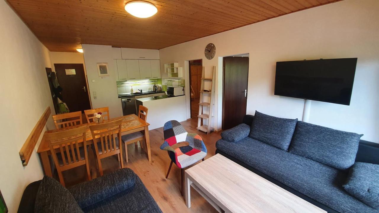 Apartman Таупліц Екстер'єр фото