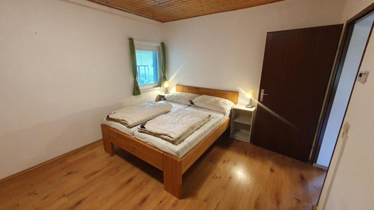 Apartman Таупліц Екстер'єр фото